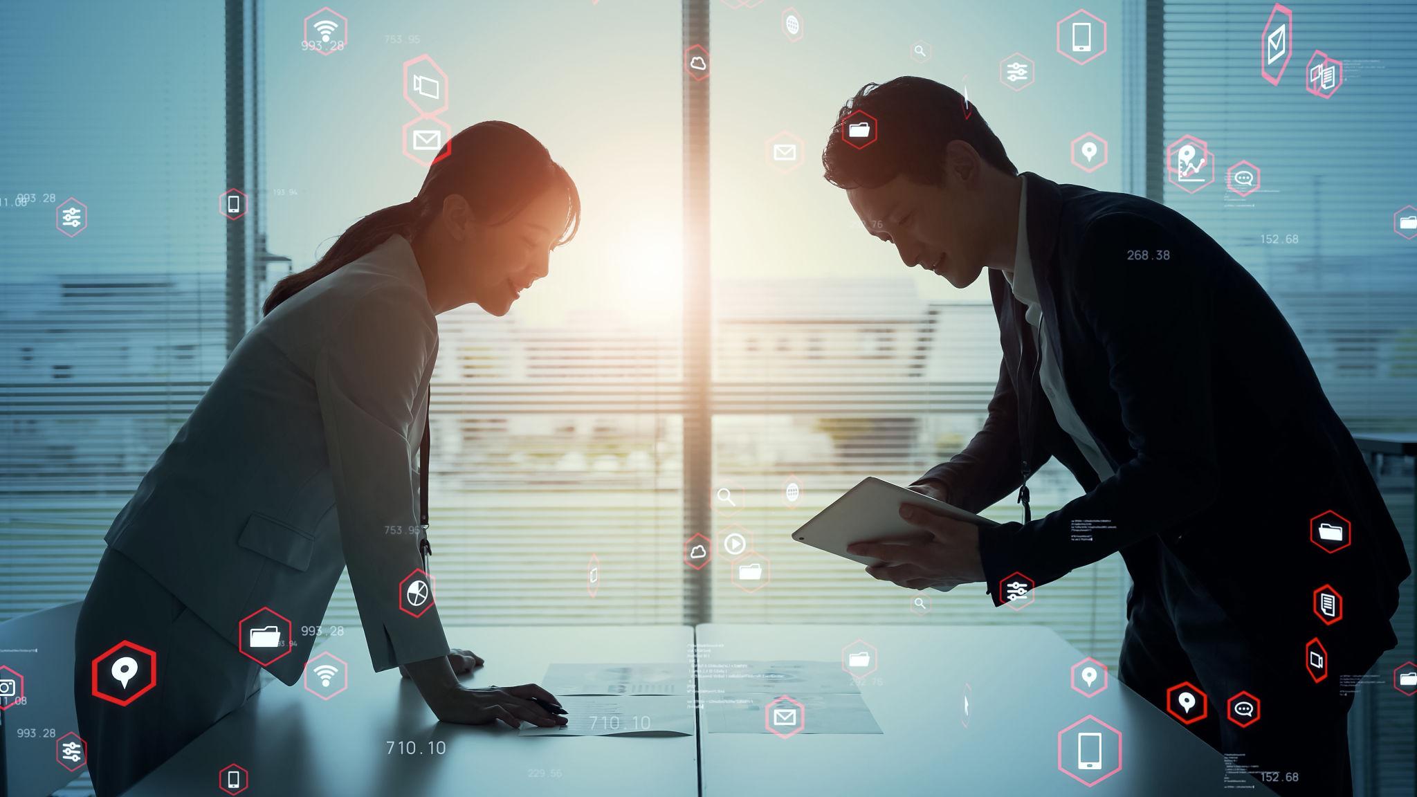 How LinkedIn Helps Professionals Build a Strong Career